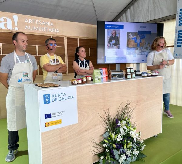 Imaxe, presentación actividades Mercado de Coristanco