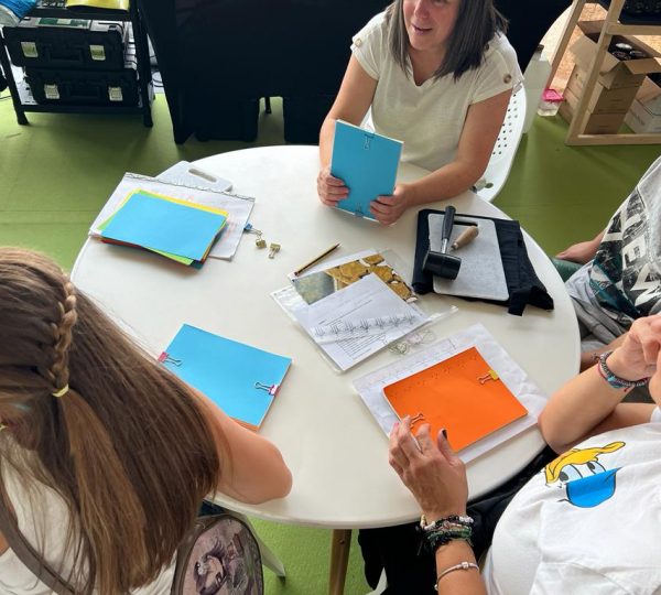 Imaxe, talleres para nenos, Artesanía Alimentaria. Mercado de Coristanco